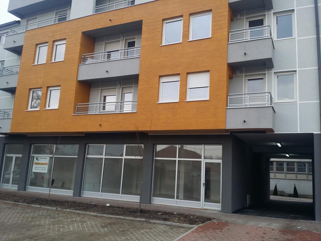 Apartment Jelena Zrenjanin Exterior foto
